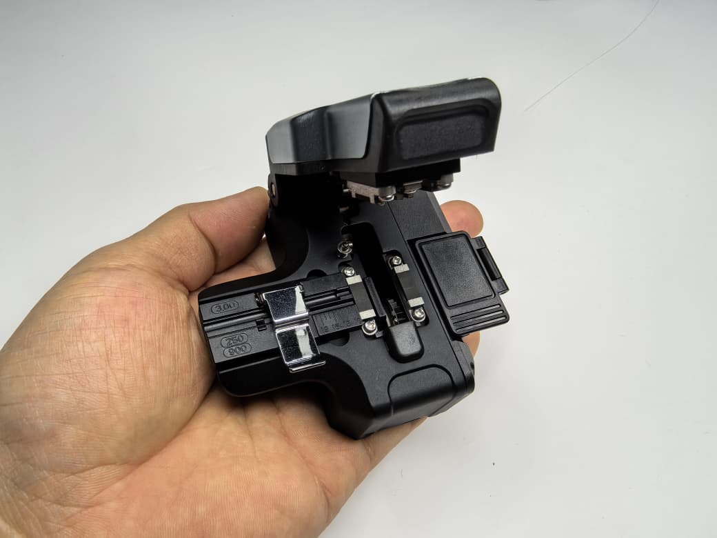 Cortador de Fibra COMWAY CC-03